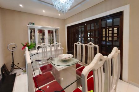 Casa à venda com 160m², 3 quartos e 3 vagasSala de Jantar