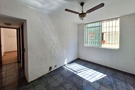 Apartamento para alugar com 53m², 2 quartos e sem vaga Apartamento para alugar com 53m², 2 quartos e sem vagaSala