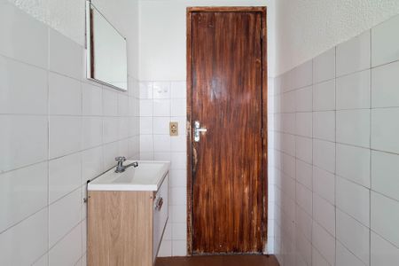 Apartamento para alugar com 53m², 2 quartos e sem vaga Apartamento para alugar com 53m², 2 quartos e sem vagaBanheiro