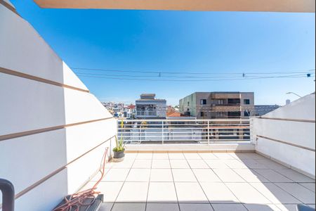 Casa à venda com 180m², 3 quartos e 4 vagasVaranda do Quarto 1