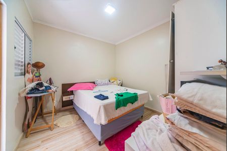 Casa à venda com 180m², 3 quartos e 4 vagasQuarto 2