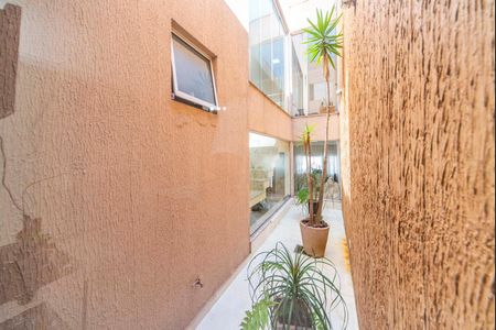 Casa à venda com 180m², 3 quartos e 4 vagasJardim de Inverno