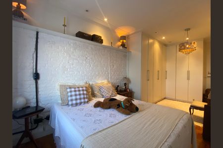 Apartamento à venda com 135m², 3 quartos e sem vaga Apartamento à venda com 135m², 3 quartos e sem vagaSuíte