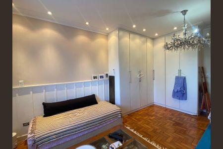 Apartamento à venda com 135m², 3 quartos e sem vaga Apartamento à venda com 135m², 3 quartos e sem vagaQuarto