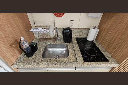 Studio para alugar com 27m², 1 quarto e sem vaga Studio para alugar com 27m², 1 quarto e sem vagaCozinha