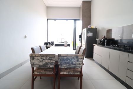 Casa para alugar com 170m², 4 quartos e 2 vagasCozinha