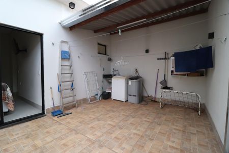 Casa para alugar com 170m², 4 quartos e 2 vagasÁrea de Serviço