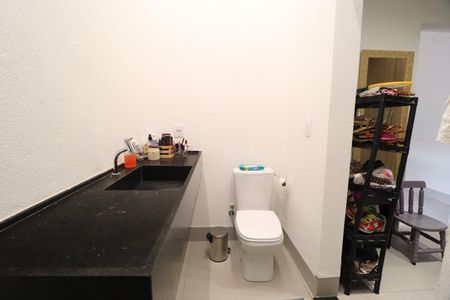 Casa para alugar com 170m², 4 quartos e 2 vagasBanheiro do Quarto 4