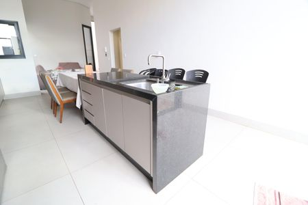 Casa para alugar com 170m², 4 quartos e 2 vagasVaranda gourmet