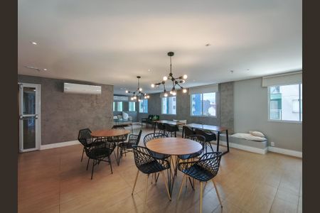 Apartamento para alugar com 44m², 2 quartos e sem vagaÁrea comum