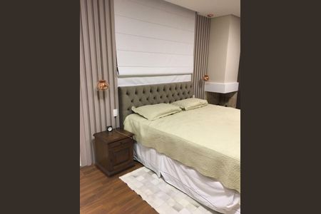 Casa à venda com 378m², 5 quartos e 6 vagas