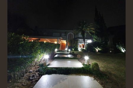 Casa à venda com 378m², 5 quartos e 6 vagas