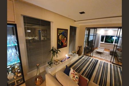 Casa à venda com 5 quartos, 378m² em Residencial Seis (Alphaville), Santana de Parnaíba