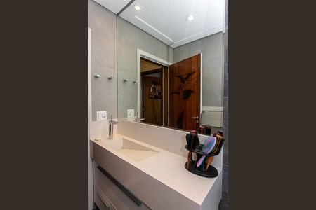 Casa à venda com 400m², 3 quartos e 8 vagasBanheiro