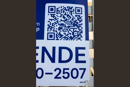 Casa à venda com 400m², 3 quartos e 8 vagasPlaca 