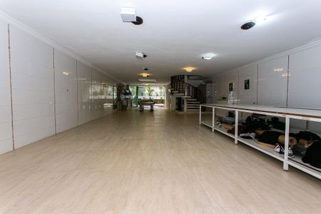 Casa à venda com 400m², 3 quartos e 8 vagasÁrea comum