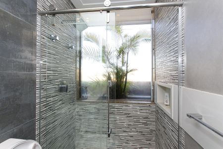 Casa à venda com 400m², 3 quartos e 8 vagasBanheiro