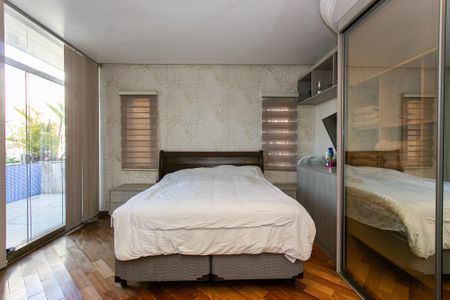 Casa à venda com 400m², 3 quartos e 8 vagasSuíte 1