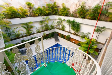 Sala Vista de casa à venda com 3 quartos, 400m² em Vila Carrão, São Paulo