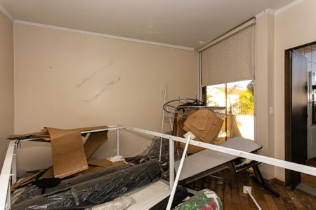 Casa à venda com 400m², 3 quartos e 8 vagasSuíte 2