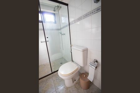 Apartamento para alugar com 142m², 3 quartos e 2 vagas Apartamento para alugar com 142m², 3 quartos e 2 vagasBanheiro da Suíte 2