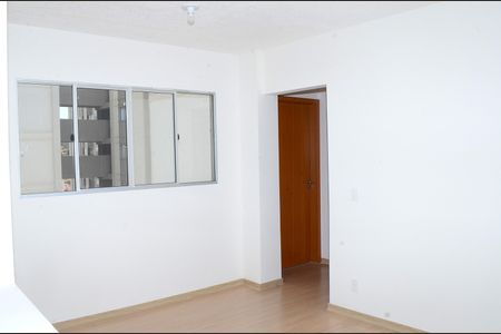 Sala de apartamento à venda com 2 quartos, 47m² em Goiânia, Belo Horizonte