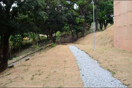 Apartamento à venda com 47m², 2 quartos e sem vagaÁrea comum