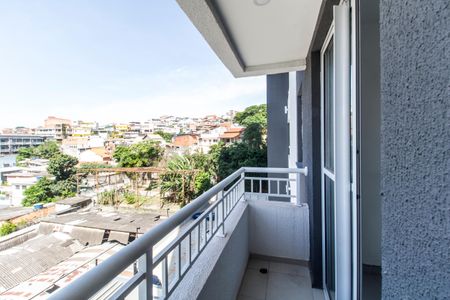 Apartamento para alugar com 42m², 2 quartos e 1 vaga Apartamento para alugar com 42m², 2 quartos e 1 vagaSacada da Sala/Cozinha
