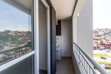 Apartamento para alugar com 42m², 2 quartos e 1 vaga Apartamento para alugar com 42m², 2 quartos e 1 vagaSacada da Sala/Cozinha