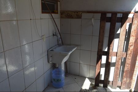 Casa à venda com 82m², 2 quartos e 1 vaga Casa à venda com 82m², 2 quartos e 1 vagaÁrea de Serviço