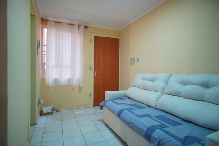 Sala de apartamento à venda com 2 quartos, 44m² em Rubem Berta, Porto Alegre