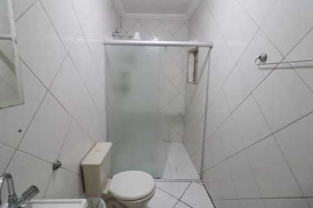 Casa à venda com 100m², 2 quartos e 1 vagaBanheiro da Suíte 2