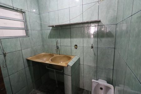 Casa à venda com 100m², 2 quartos e 1 vagaÁrea de Serviço