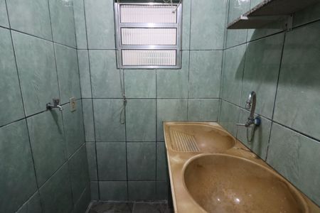 Casa à venda com 100m², 2 quartos e 1 vagaÁrea de Serviço