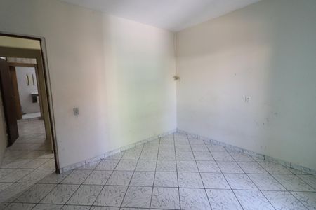 Casa à venda com 100m², 2 quartos e 1 vagaQuarto 
