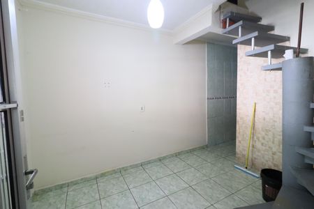 Sala de casa à venda com 2 quartos, 100m² em Jardim Roberto, Osasco