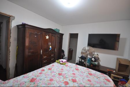 Casa para alugar com 150m², 2 quartos e 2 vagasSuíte