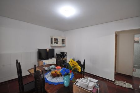 Casa para alugar com 150m², 2 quartos e 2 vagasCopa