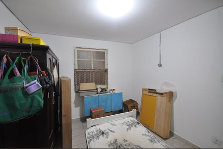 Casa para alugar com 150m², 2 quartos e 2 vagasQuarto 