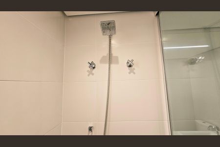 Apartamento à venda com 113m², 2 quartos e 2 vagas Apartamento à venda com 113m², 2 quartos e 2 vagasBanheiro Suíte