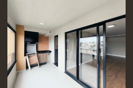 Apartamento para alugar com 113m², 2 quartos e 2 vagasVaranda