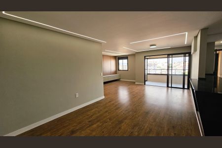 Sala de apartamento à venda com 2 quartos, 113m² em Portal do Paraíso Ii, Jundiaí