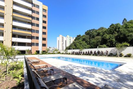 Apartamento para alugar com 113m², 2 quartos e 2 vagasÁrea comum - Piscina