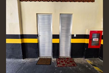 Apartamento à venda com 54m², 2 quartos e 1 vagaÁrea comum