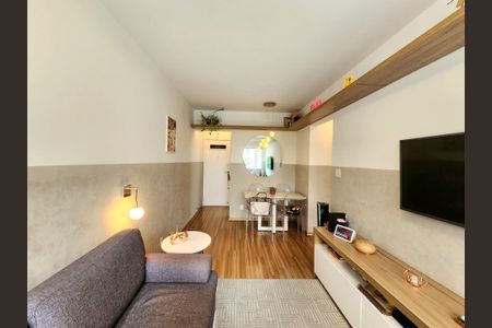Apartamento à venda com 50m², 1 quarto e 1 vaga Apartamento à venda com 50m², 1 quarto e 1 vagaSala