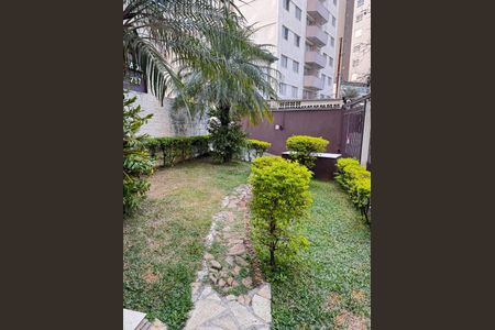 Apartamento à venda com 68m², 2 quartos e 1 vagaFoto 01