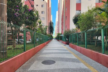 Apartamento para alugar com 56m², 2 quartos e 1 vaga Apartamento para alugar com 56m², 2 quartos e 1 vagaÁrea Comum