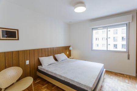 Apartamento à venda com 70m², 2 quartos e 1 vagaSuíte 2