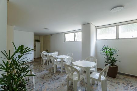 Apartamento à venda com 70m², 2 quartos e 1 vagaÁrea comum - Salão de festas
