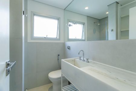 Apartamento à venda com 70m², 2 quartos e 1 vagaBanheiro da Suíte 2